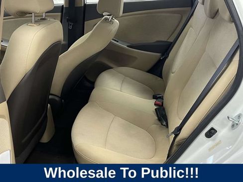 Used 2013 Hyundai Accent GLS FWD image 16