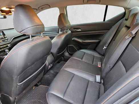 Used 2019 Nissan Altima 2.5 SR image 17