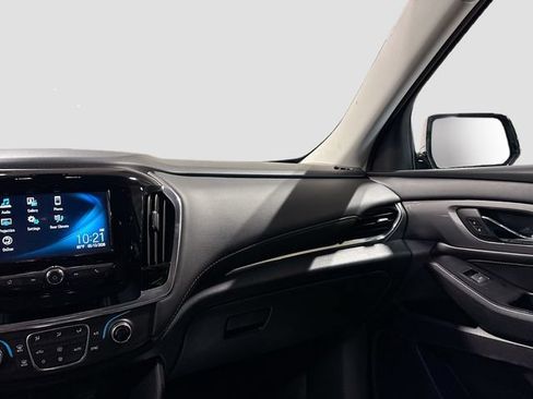 Used 2019 Chevrolet Traverse LT FWD image 22