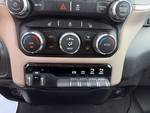 Used 2021 RAM 2500 Laramie AWD/4WD image 24