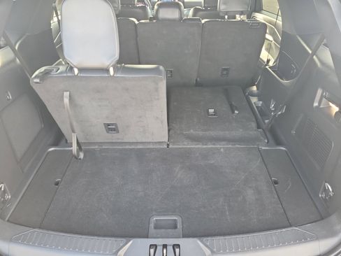 Used 2025 Ford Explorer ST-Line w/ ST-Line Street Pack image 27