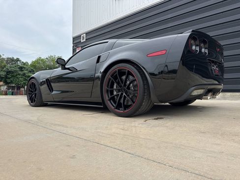 Used 2011 Chevrolet Corvette Z06 RWD image 16