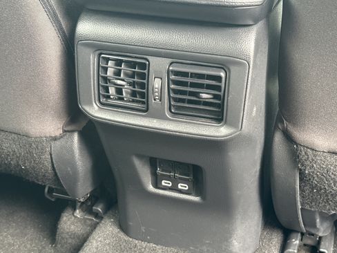 Certified 2024 Toyota RAV4 XLE FWD image 17