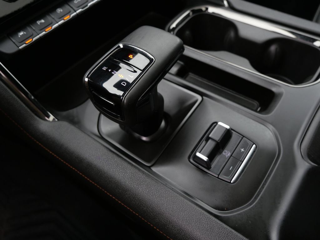 Certified 2024 GMC Sierra 1500 AT4 w/ AT4 Preferred Package AWD/4WD image 30