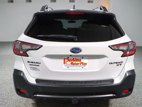Used 2023 Subaru Outback Onyx Edition XT image 8