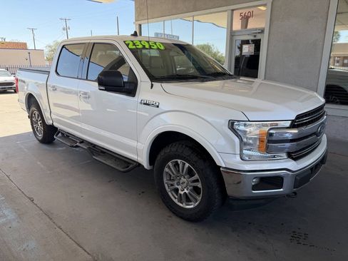 Used 2019 Ford F150 Lariat w/ Equipment Group 501A Mid AWD/4WD image 2