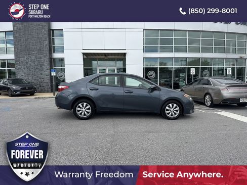 Used 2015 Toyota Corolla LE image 9