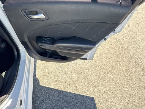 Used 2020 Dodge Charger R/T w/ Blacktop Package image 16