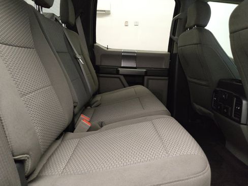 Used 2018 Ford F150 XLT w/ Equipment Group 302A Luxury RWD image 19