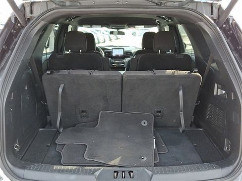 Certified 2020 Ford Explorer XLT image 29