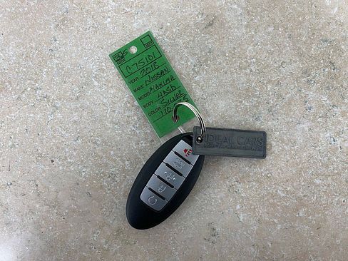 Used 2018 Nissan Maxima 3.5 SV image 29