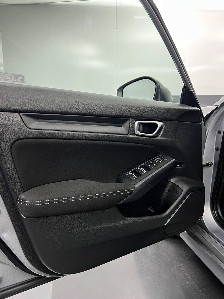 Used 2022 Honda Civic LX image 14