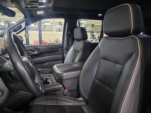 Used 2023 Chevrolet Tahoe Premier AWD/4WD image 24