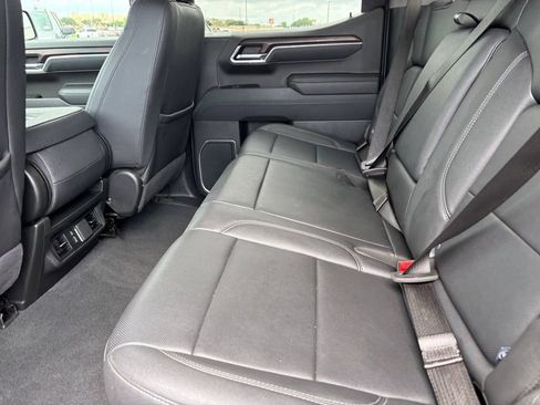 Used 2025 GMC Sierra 1500 SLT RWD image 26