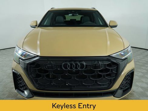 Used 2025 Audi Q8 Premium Plus w/ Premium Plus Package AWD/4WD image 3