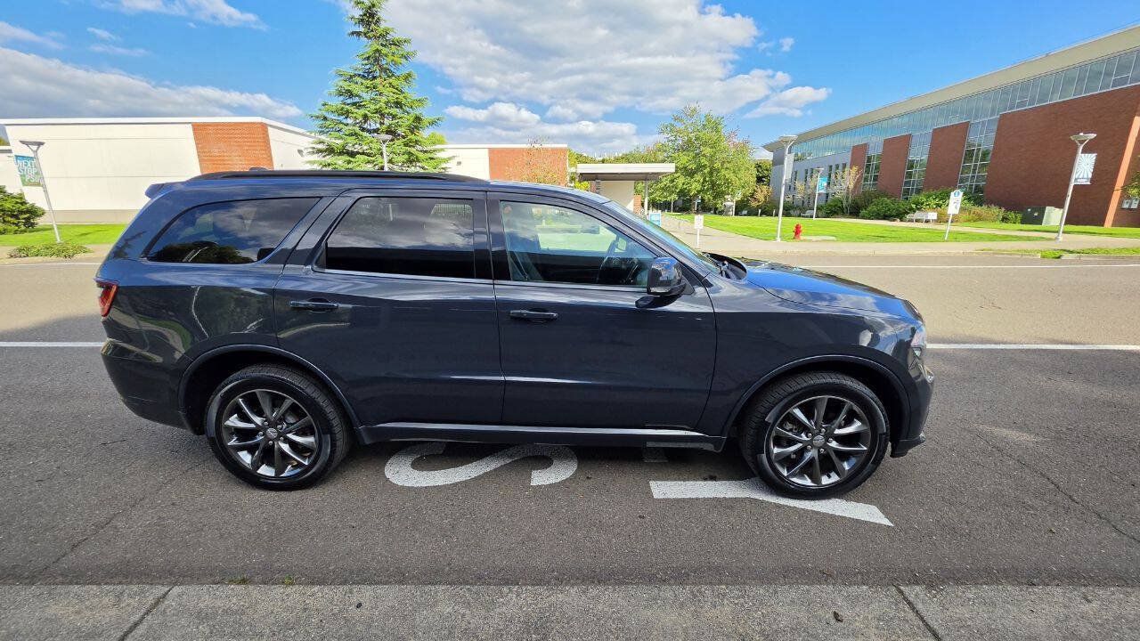 Used 2018 Dodge Durango GT w/ Premium Group AWD/4WD image 4