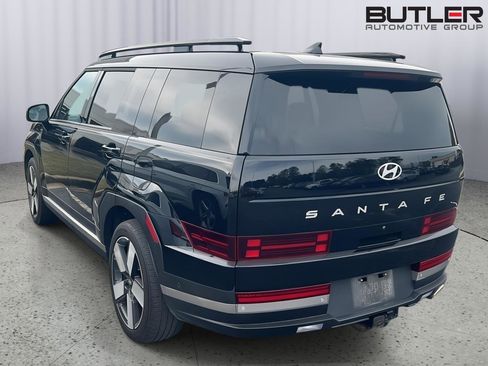 Used 2024 Hyundai Santa Fe Limited image 10