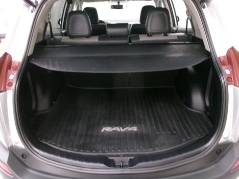 Used 2013 Toyota RAV4 Limited AWD/4WD image 26