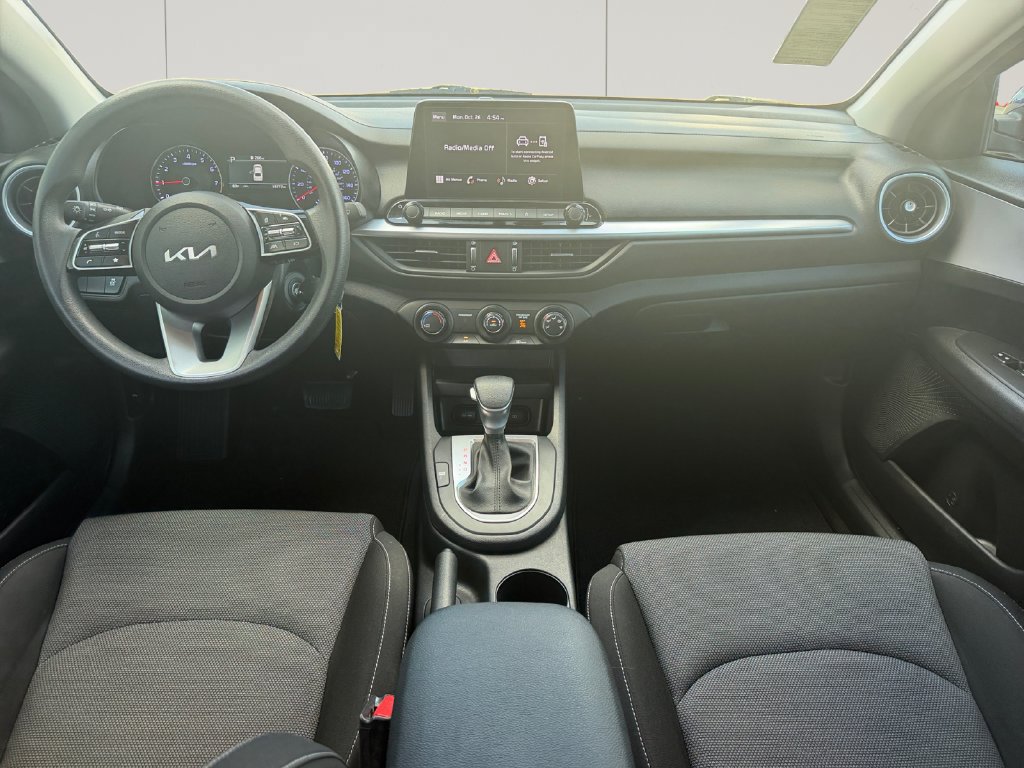 Certified 2024 Kia Forte LXS FWD image 15