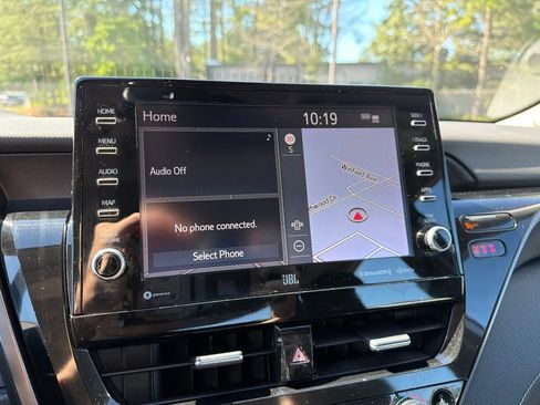 Used 2021 Toyota Camry XSE w/ Navigation Package FWD image 10