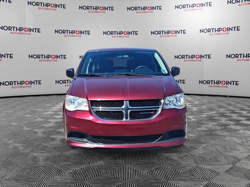 Used 2018 Dodge Grand Caravan SE FWD image 8