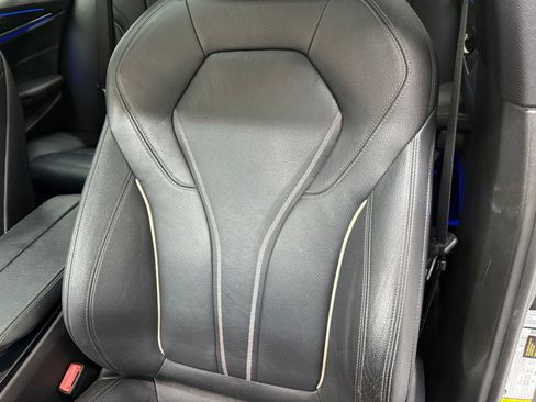 Used 2018 BMW 540i image 42