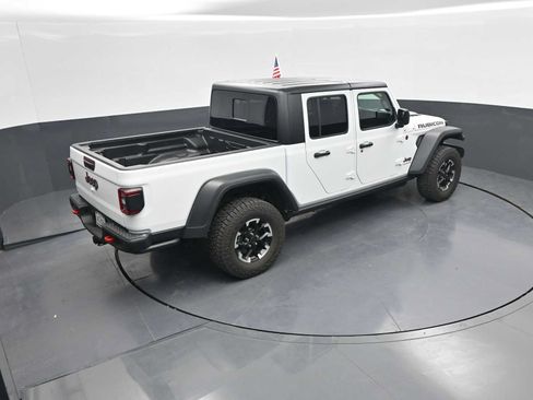 Used 2026 Jeep Gladiator Rubicon AWD/4WD image 34