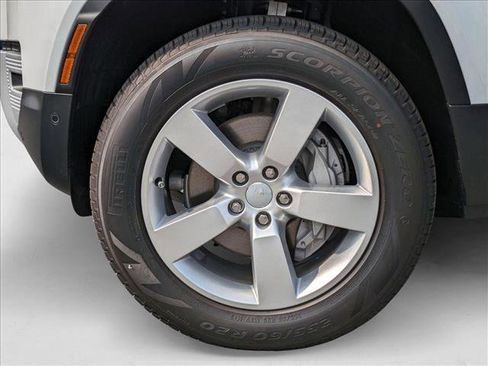 New 2025 Land Rover Defender 130 S image 10