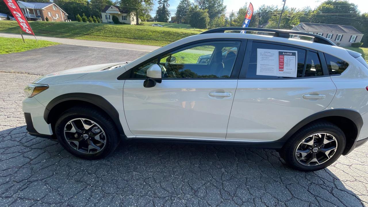 Used 2018 Subaru Crosstrek 2.0i Premium AWD/4WD image 3