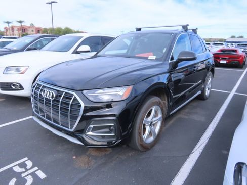 Used 2021 Audi Q5 2.0T Premium image 2