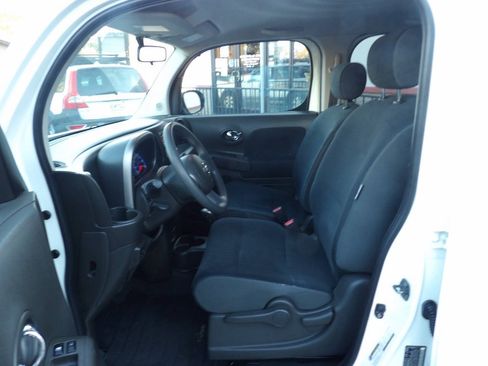 Used 2009 Nissan Cube 1.8 SL w/ Interior Designer Pkg FWD image 7