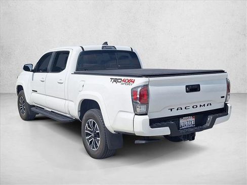 Used 2023 Toyota Tacoma TRD Sport image 7