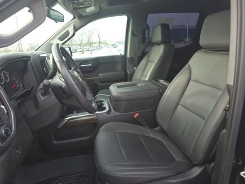 Used 2022 Chevrolet Silverado 1500 LT Trail Boss w/ Convenience Package II image 8