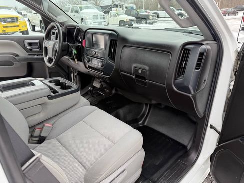 Used 2018 Chevrolet Silverado 2500 W/T w/ WT Fleet Convenience Package AWD/4WD image 16