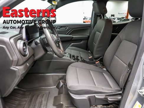 Used 2023 Chevrolet Colorado W/T RWD image 13