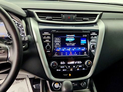 Used 2019 Nissan Murano S AWD/4WD image 17
