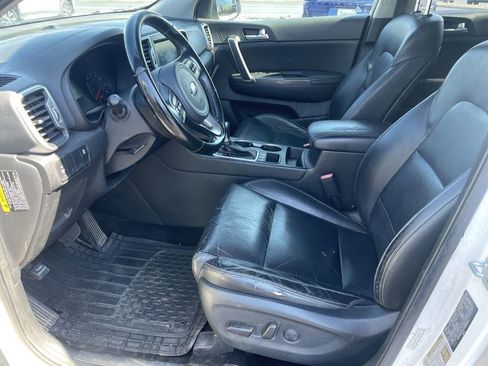 Used 2017 Kia Sportage EX AWD/4WD image 10