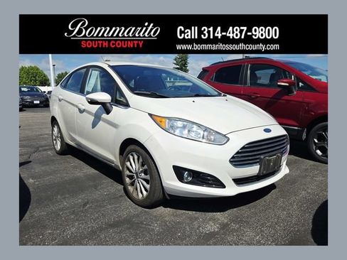 Used 2017 Ford Fiesta Titanium FWD image 1