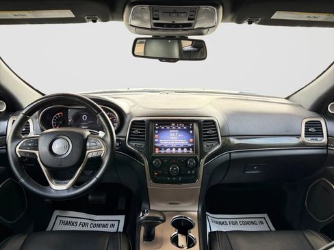 Used 2015 Jeep Grand Cherokee Overland AWD/4WD image 22