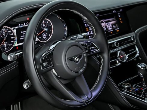 Used 2022 Bentley Flying Spur V8 AWD/4WD image 25