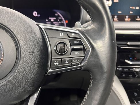 Used 2023 Acura MDX Advance image 30