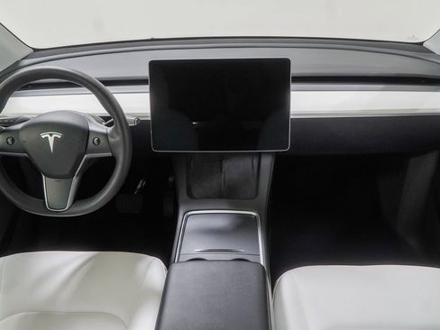 Used 2023 Tesla Model Y Long Range AWD/4WD image 26