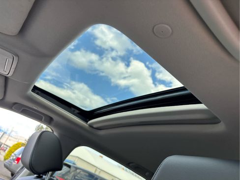 Certified 2023 Honda CR-V EX-L image 9