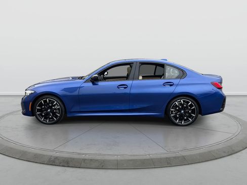 Used 2025 BMW 330i xDrive Sedan AWD/4WD image 4