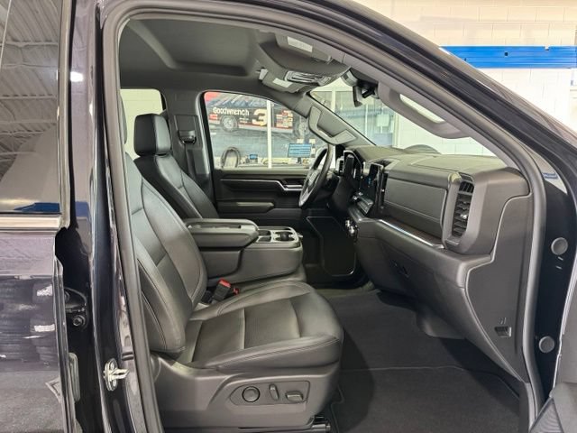Used 2024 GMC Sierra 1500 SLT AWD/4WD image 14
