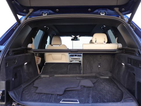 Used 2022 BMW X5 xDrive45e w/ M Sport Package image 18