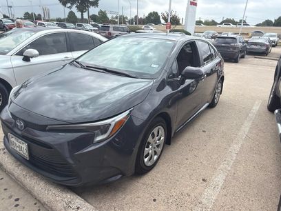 Used 2025 Toyota Corolla LE