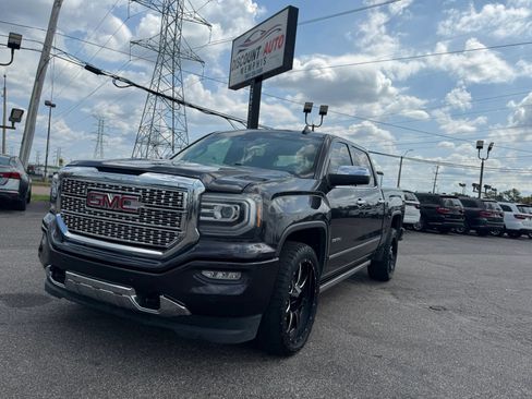 Used 2016 GMC Sierra 1500 Denali w/ Enhanced Driver Alert Package AWD/4WD image 3