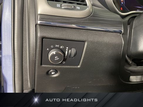 Used 2021 Jeep Grand Cherokee Limited w/ Sun & Sound Group AWD/4WD image 26
