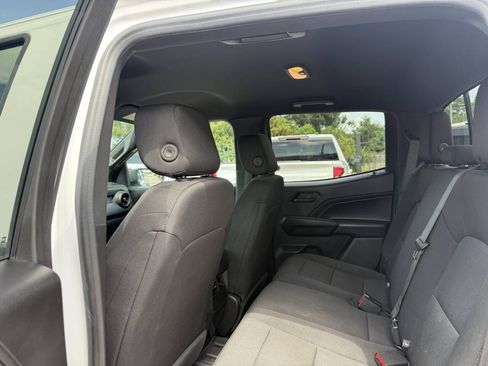 Used 2024 Chevrolet Colorado Trail Boss AWD/4WD image 12